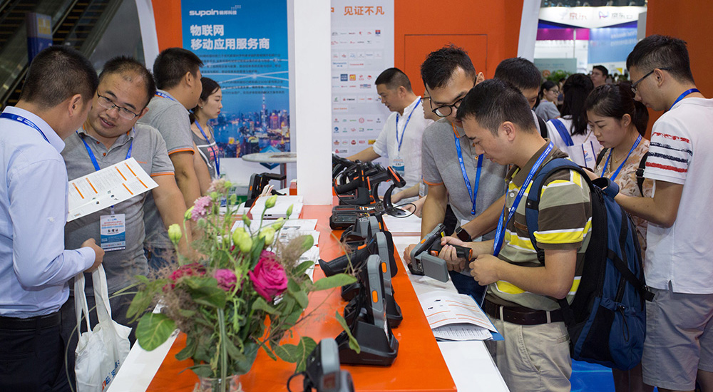 2018���ʮ������������������ļ�չ����ٰ�